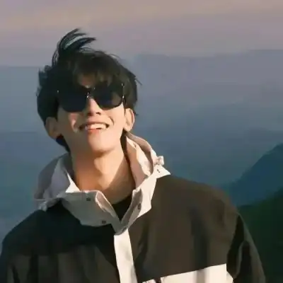 杨芷晴